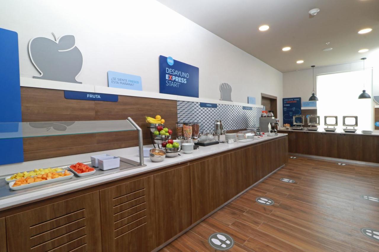 Holiday Inn Express - Monterrey - Fundidora By Ihg Esterno foto