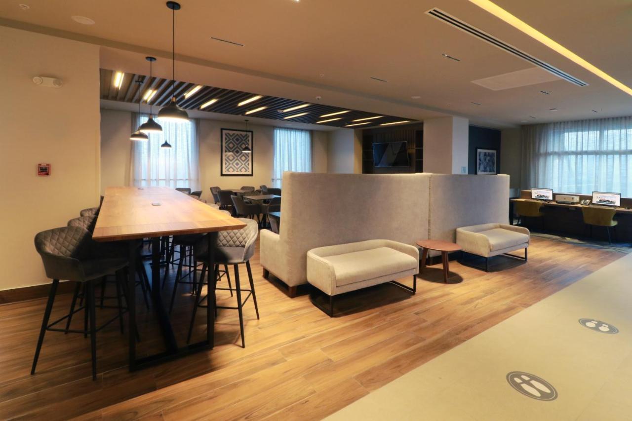 Holiday Inn Express - Monterrey - Fundidora By Ihg Esterno foto