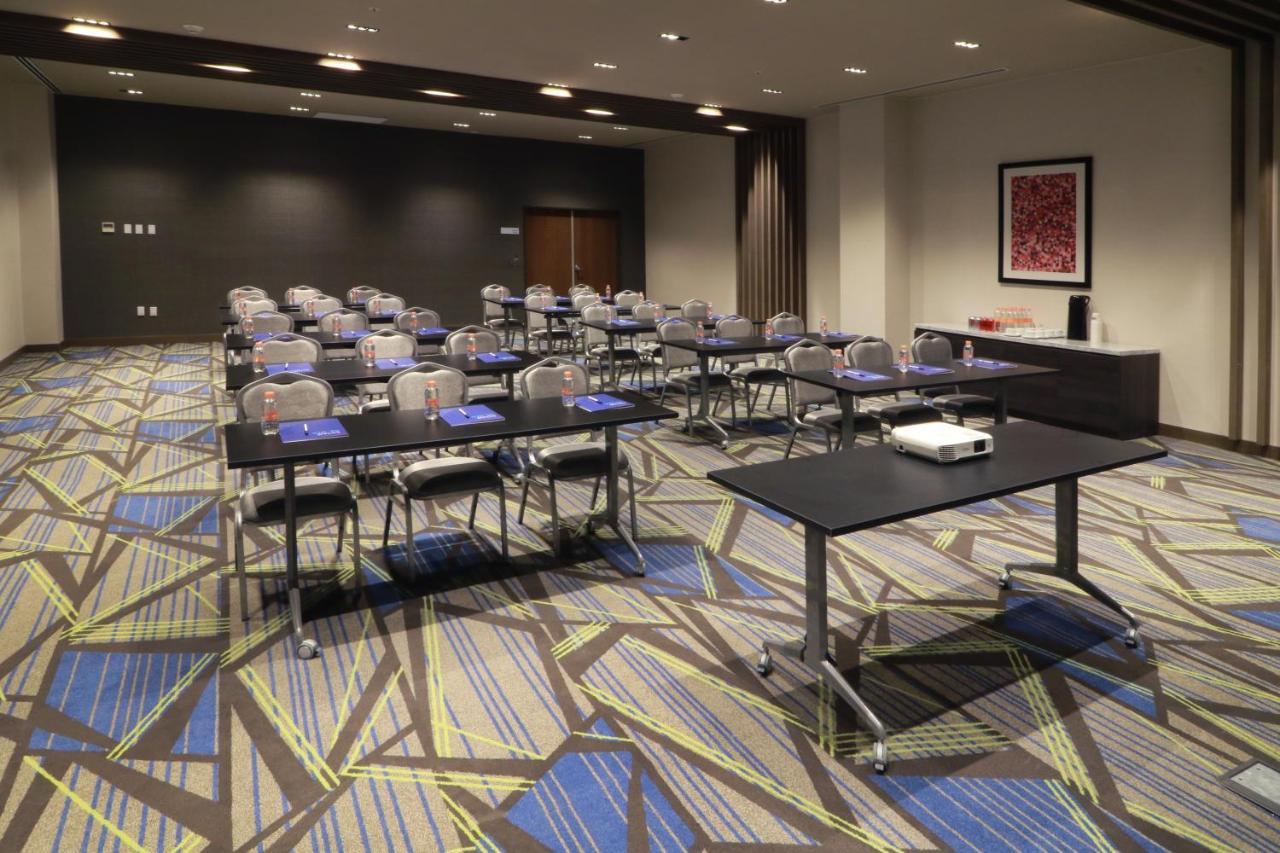 Holiday Inn Express - Monterrey - Fundidora By Ihg Esterno foto