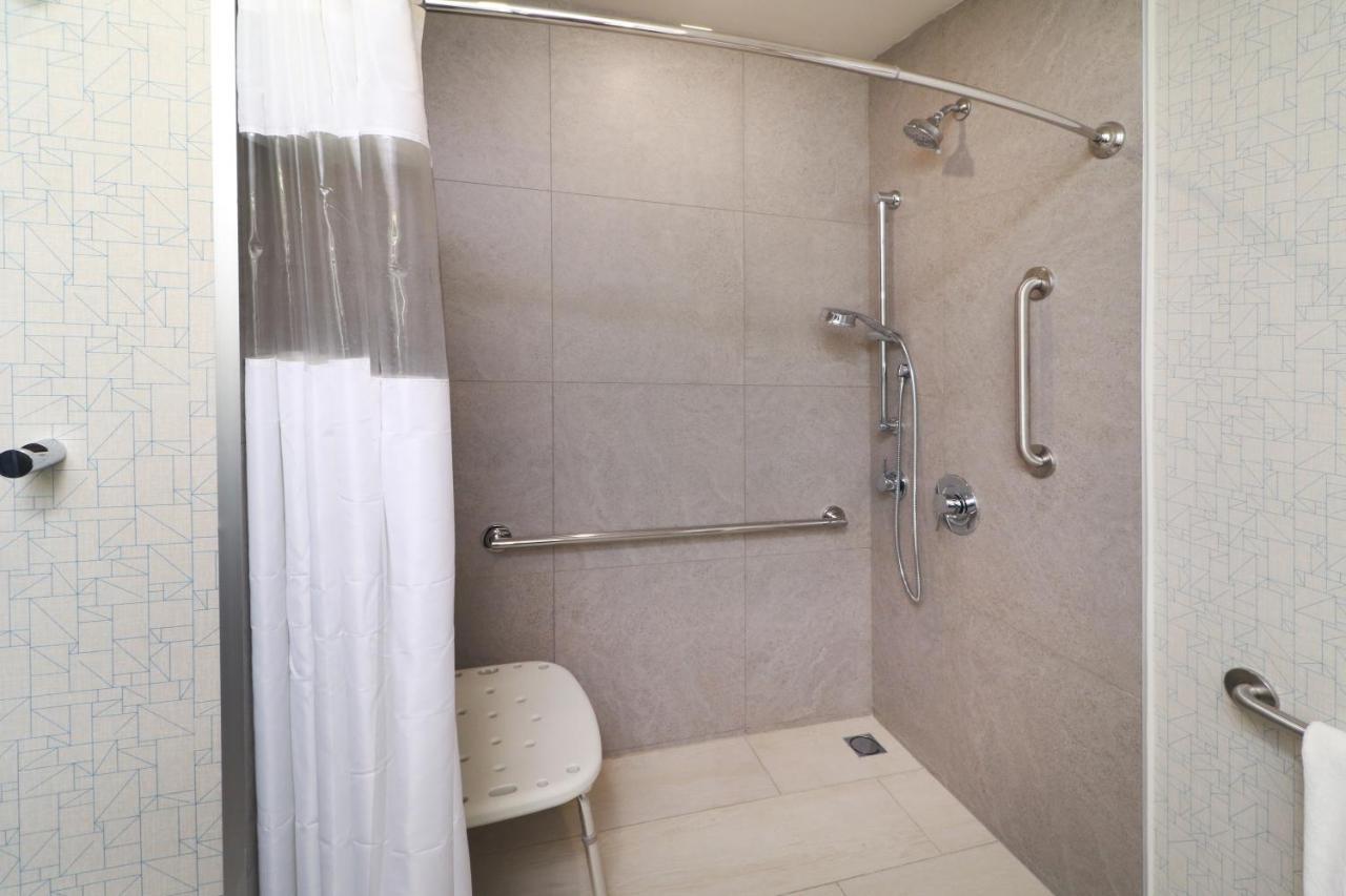 Holiday Inn Express - Monterrey - Fundidora By Ihg Esterno foto