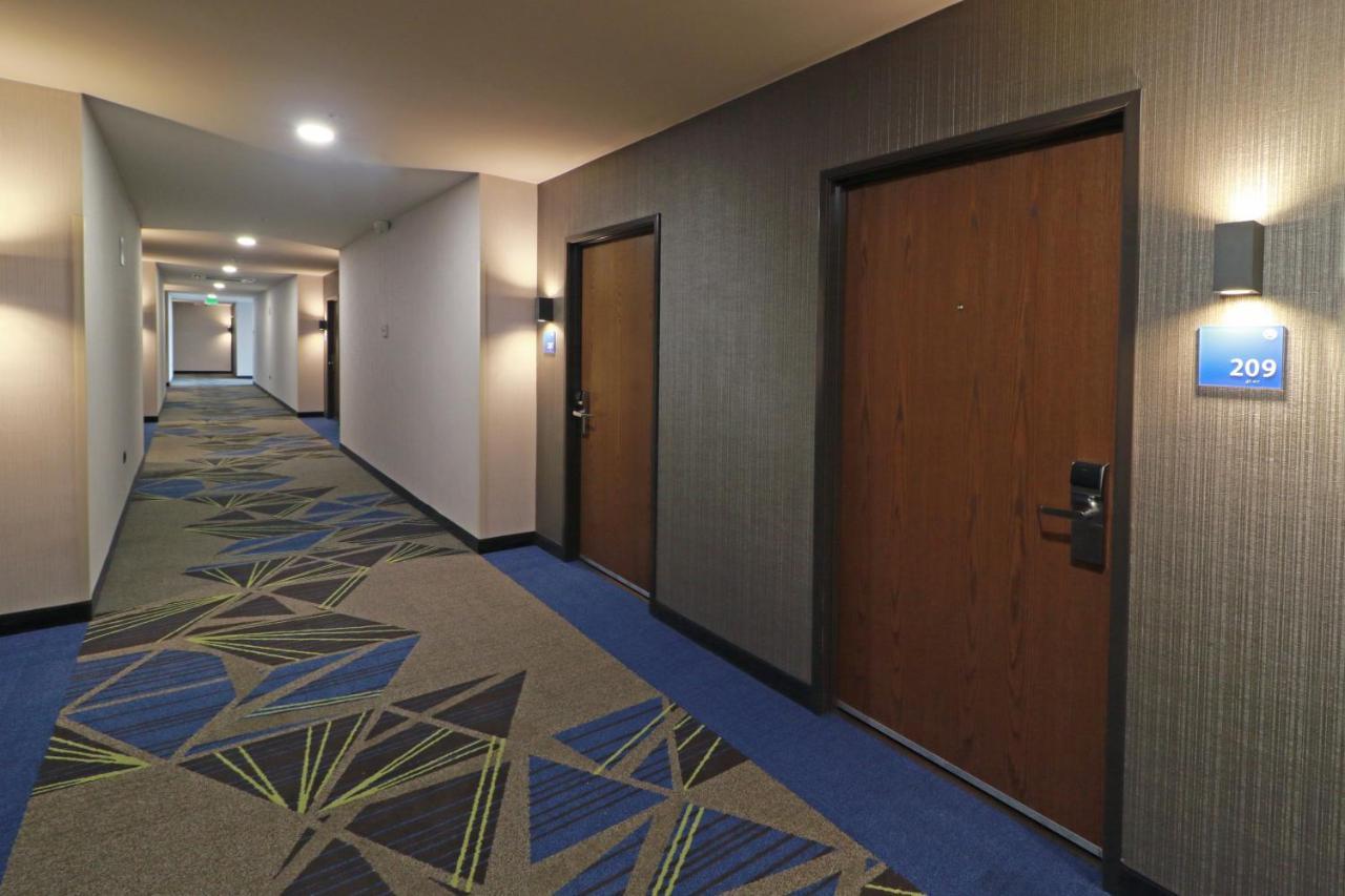 Holiday Inn Express - Monterrey - Fundidora By Ihg Esterno foto