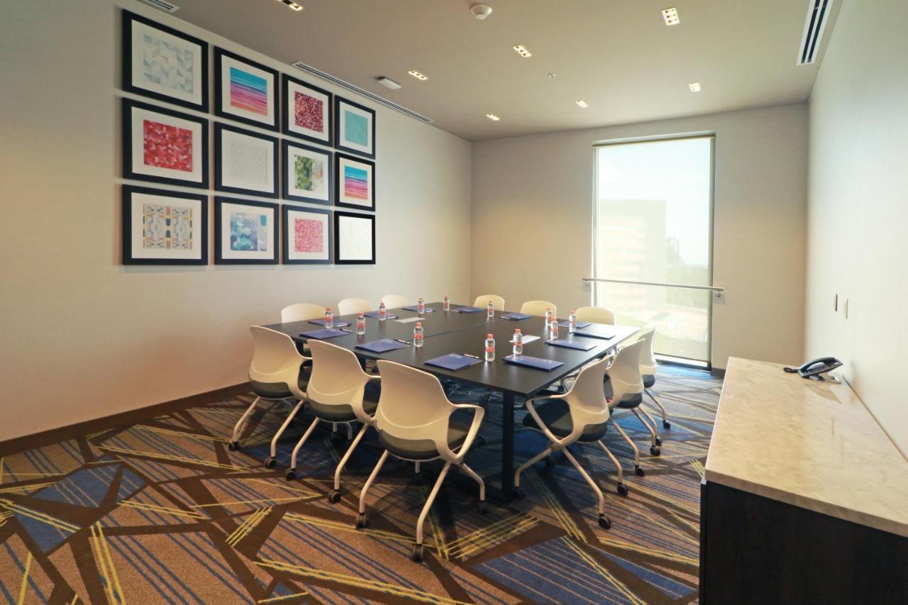 Holiday Inn Express - Monterrey - Fundidora By Ihg Esterno foto